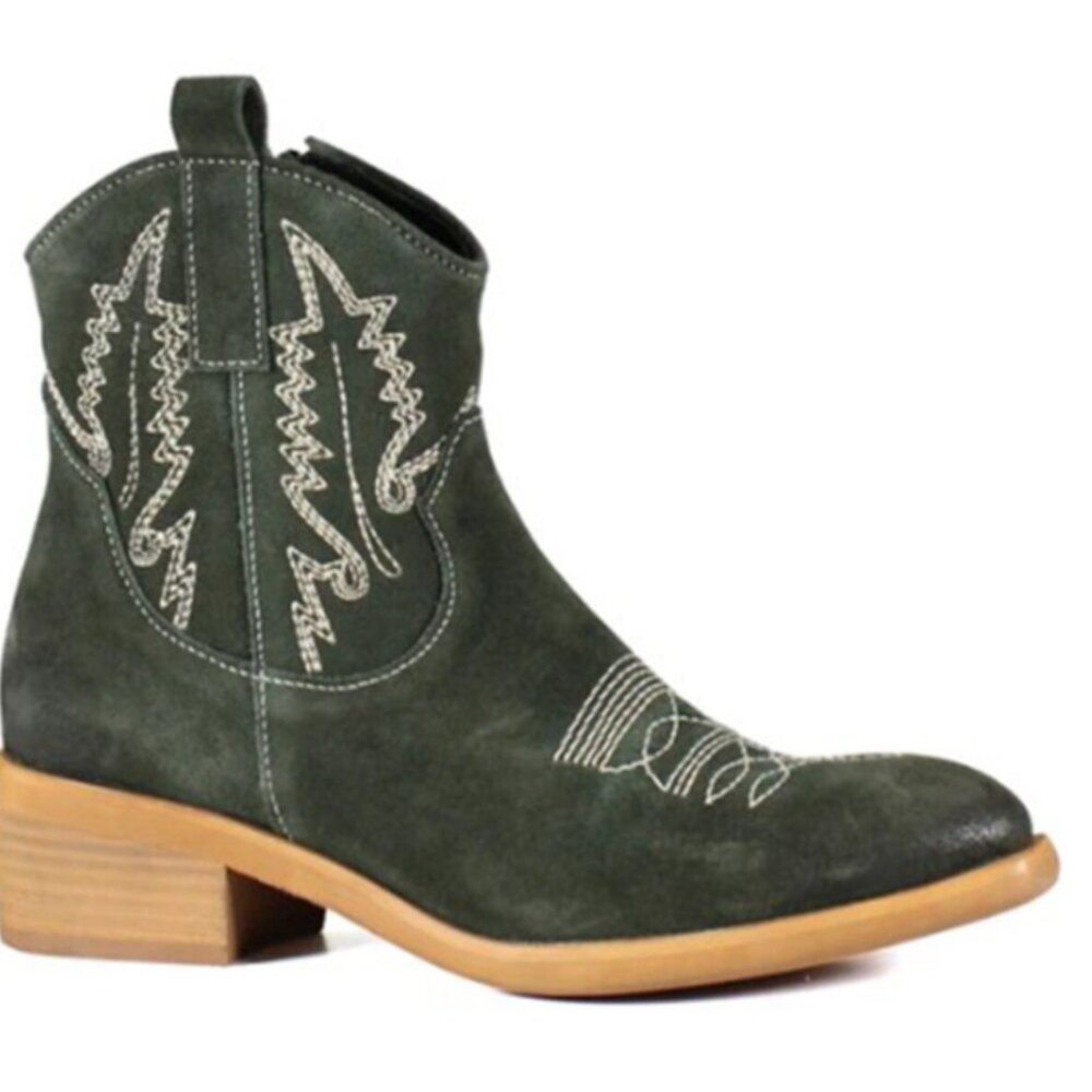 Diba True Women's Get Crackin Western Booties - Snip Toe